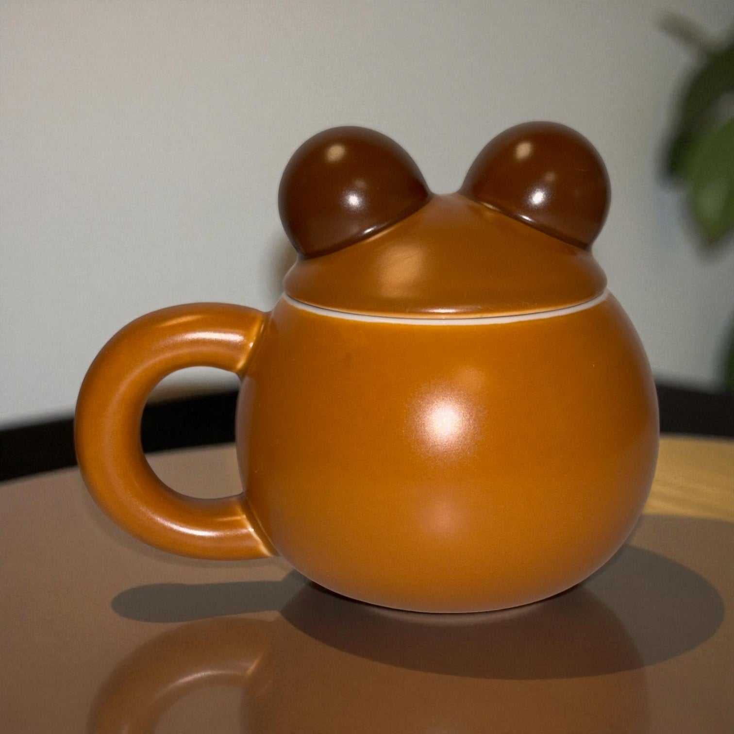 Teddy Tuck Ceramic Mug (With Lid)
