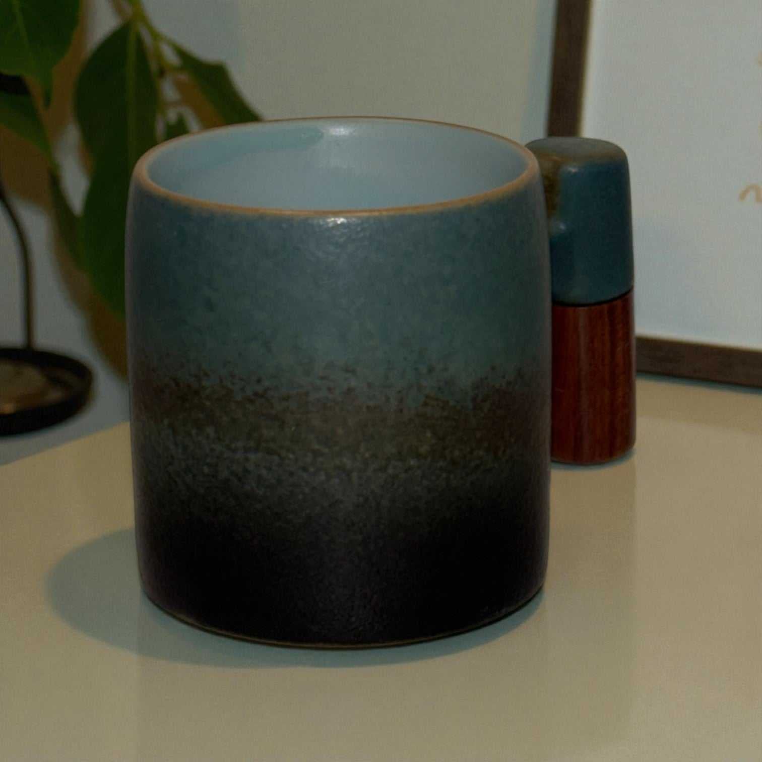 Wabi Fade Demitasse Cup (80 ml Espresso Cup) - Green and Black - Wooden handle