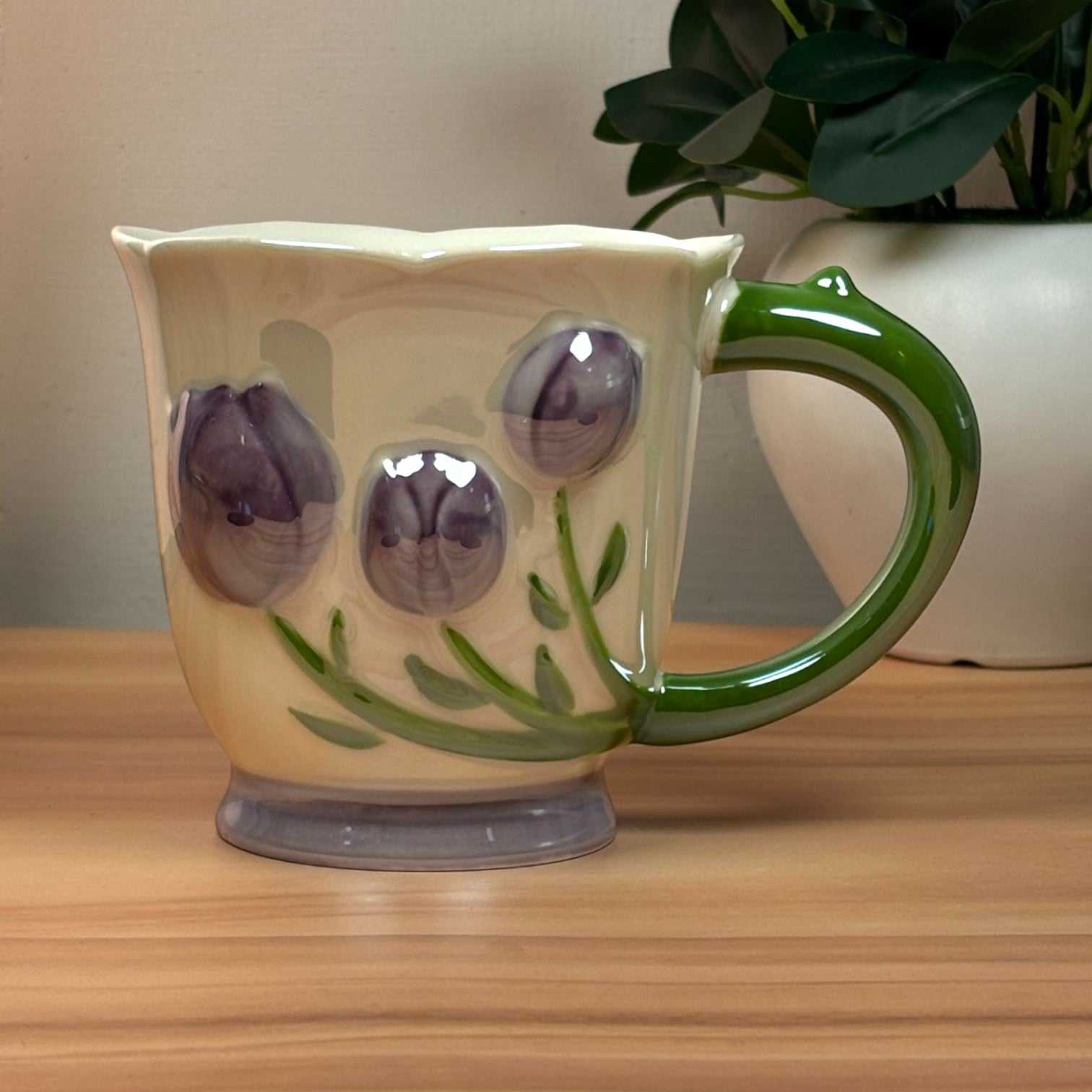 Tulip Buds Ceramic Mug - Violet