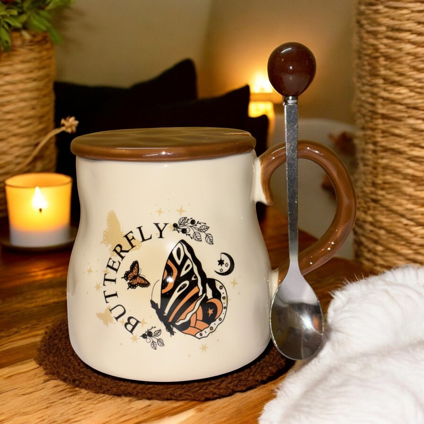 Victorian Flutter Ceramic Mug (With Spoon and Lid)