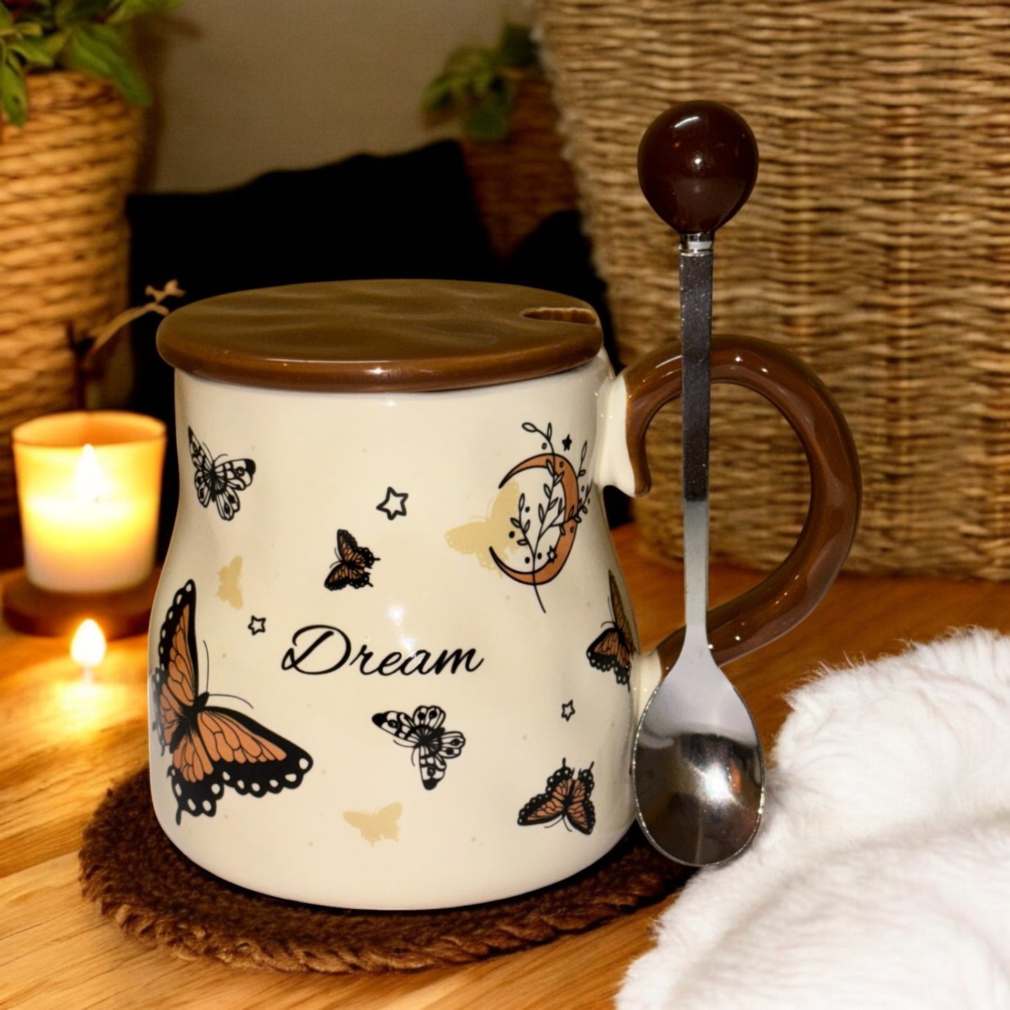 Victorian Flutter Ceramic Mug (With Spoon and Lid)