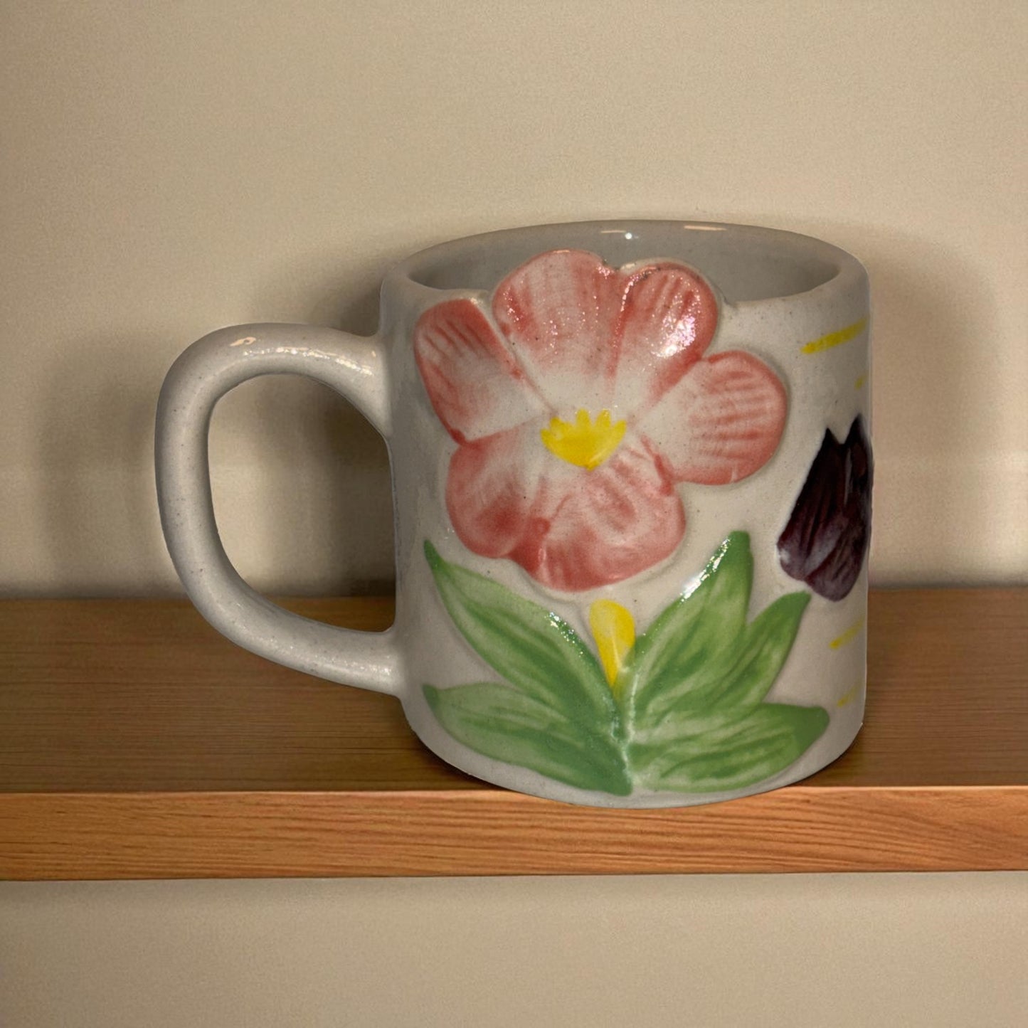 Sculpted Bloom Ceramic Cup - Pink