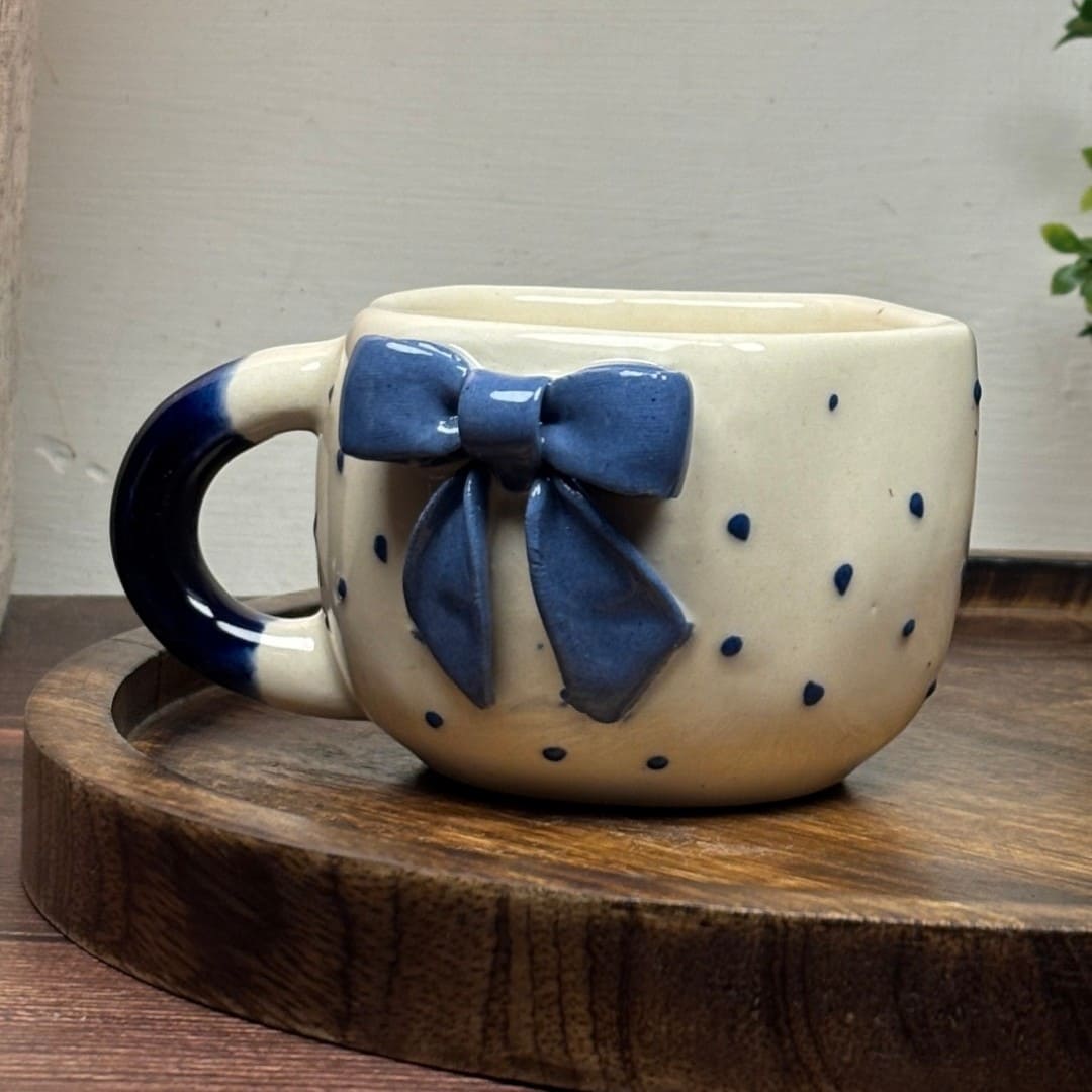 Soft Bow Ceramic Mug