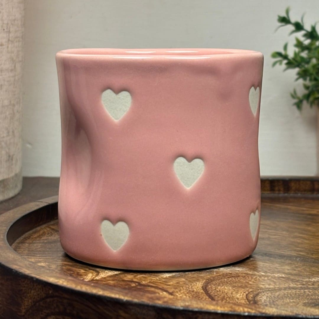 Dainty Heart Ceramic Mug