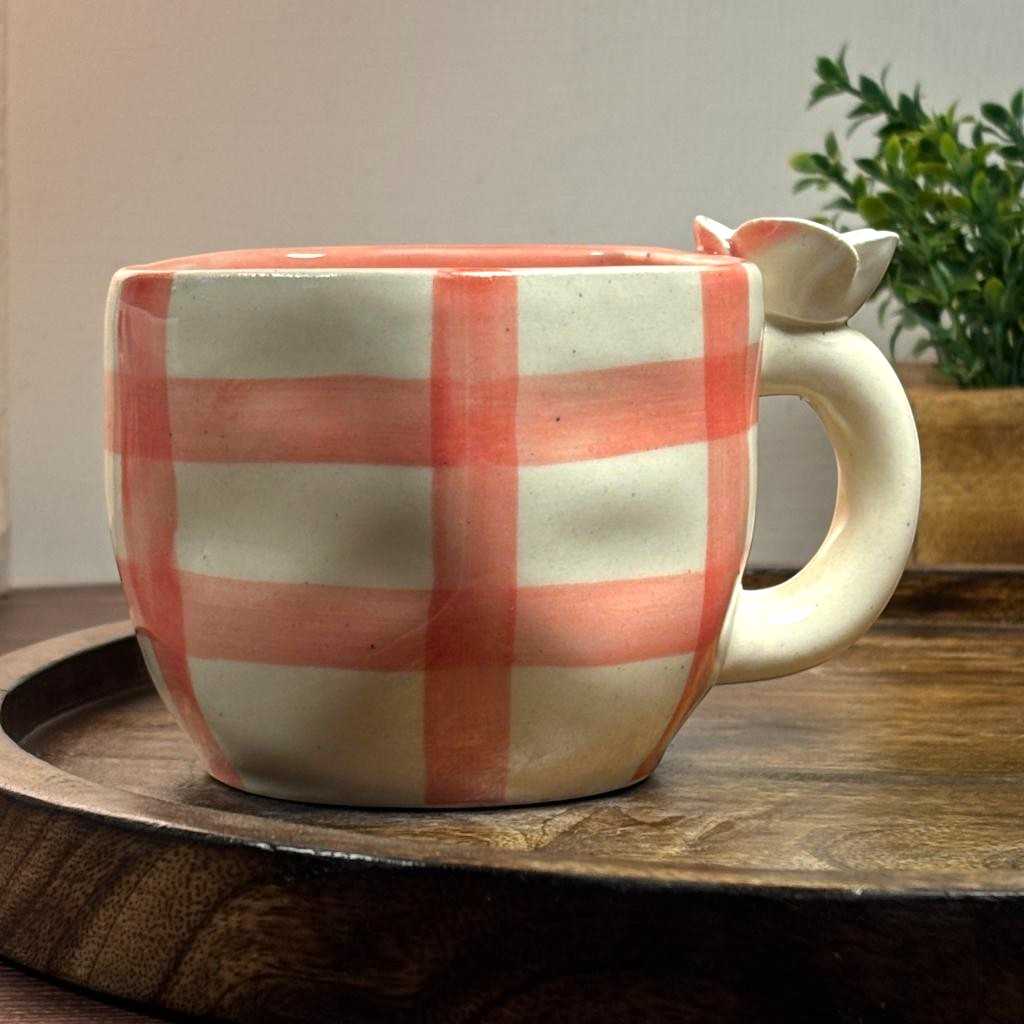 Daisy Checks Ceramic Mug