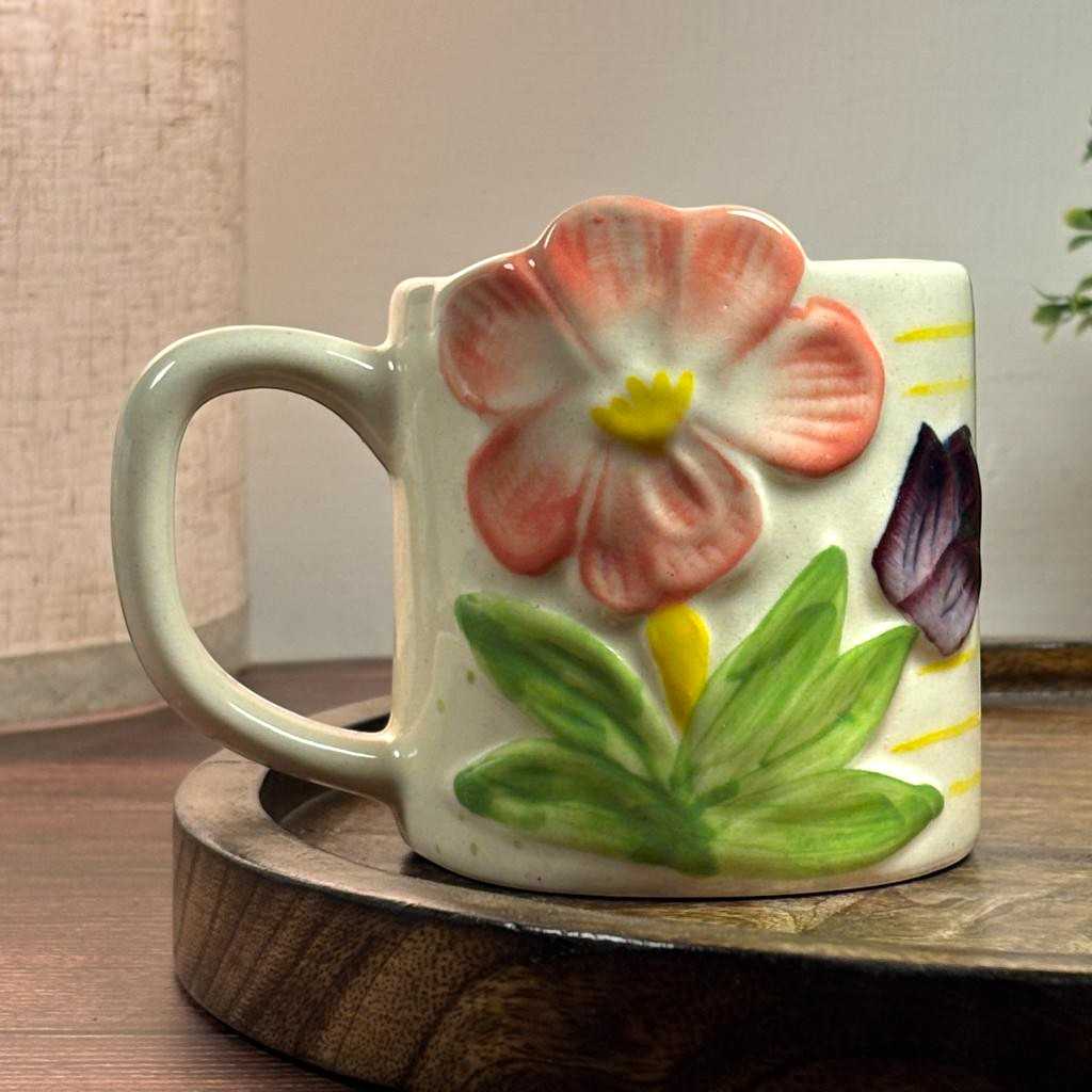 Sculpted Bloom Ceramic Cup - Pink